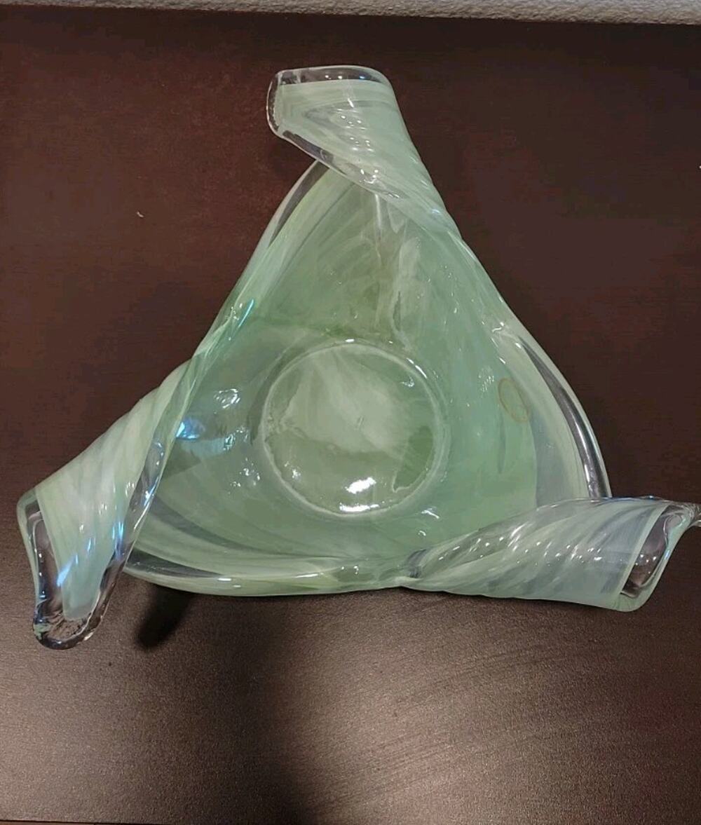 Arte Murano Made in Italy Green/White Swirl Hand Blown Art Glass Triangle Bowl